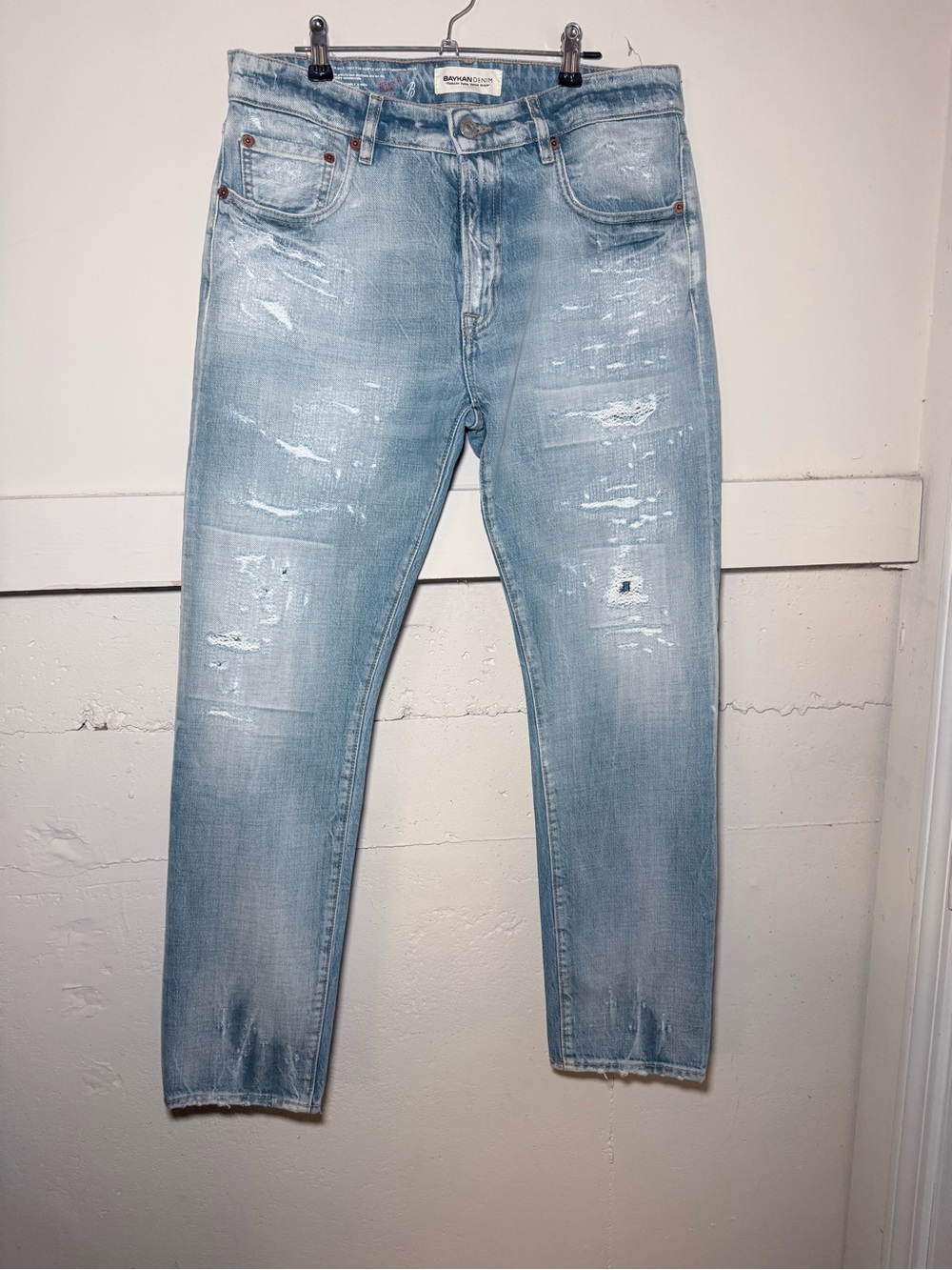 Baykan Denim Men’s Distressed Light Wash Jeans Size 38